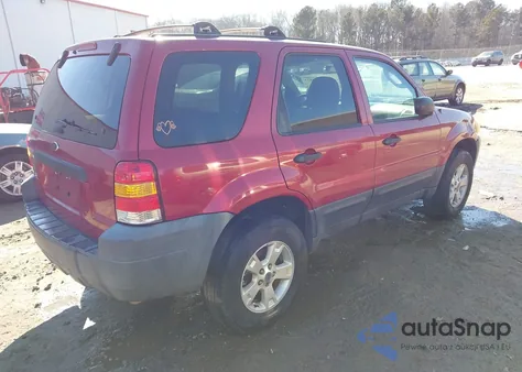 2005 Ford Escape Xlt из США, поврежденный, VIN 1FMYU93145KA63335